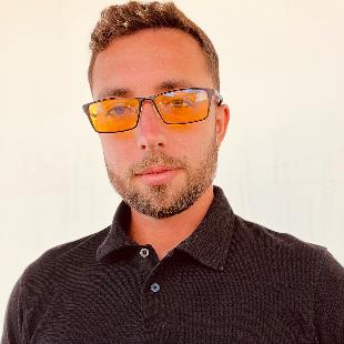 Christian Schwarzer Velazquez