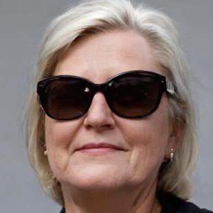 Glenda Van Den Berg